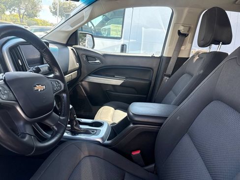 Used 2019 Chevrolet Colorado LT w/ LT Convenience Package RWD image 14