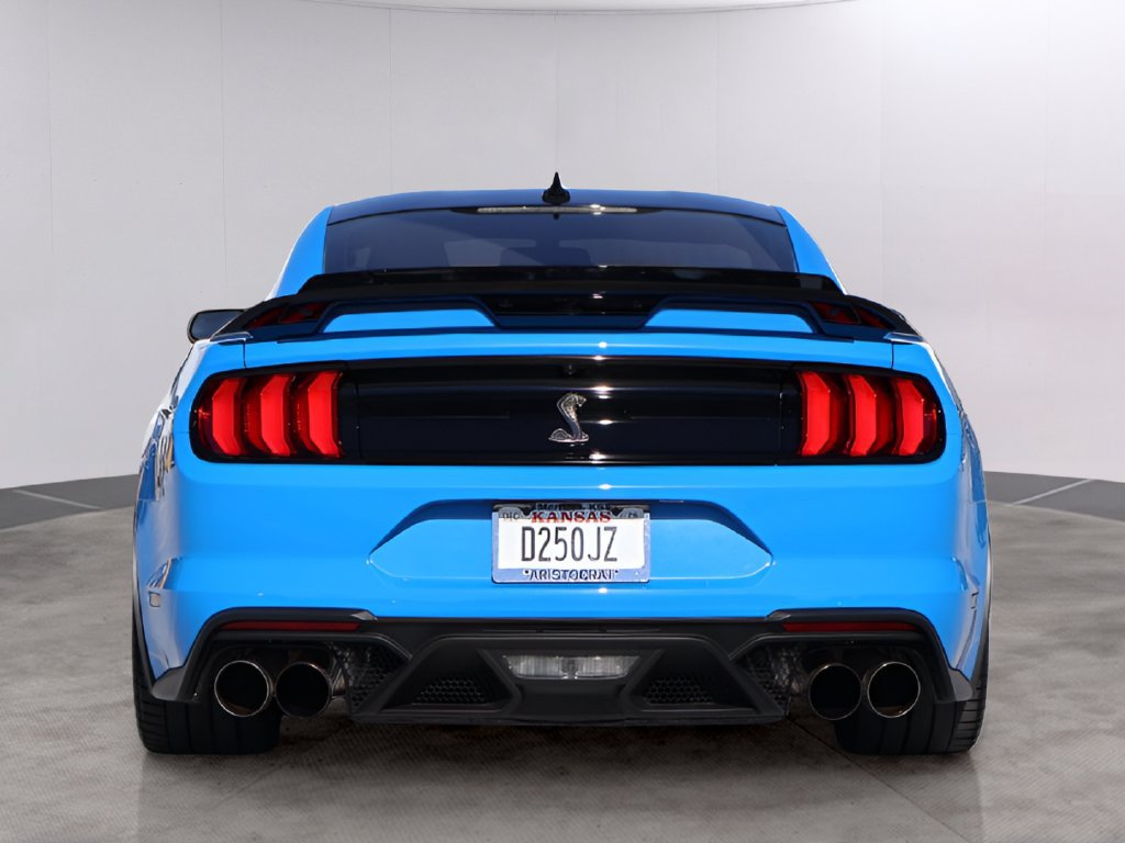 Used 2022 Ford Mustang Shelby GT500 w/ Technology Package RWD image 6