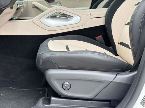 New 2026 Mercedes-Benz GLE 53 AMG 4MATIC Coupe image 14