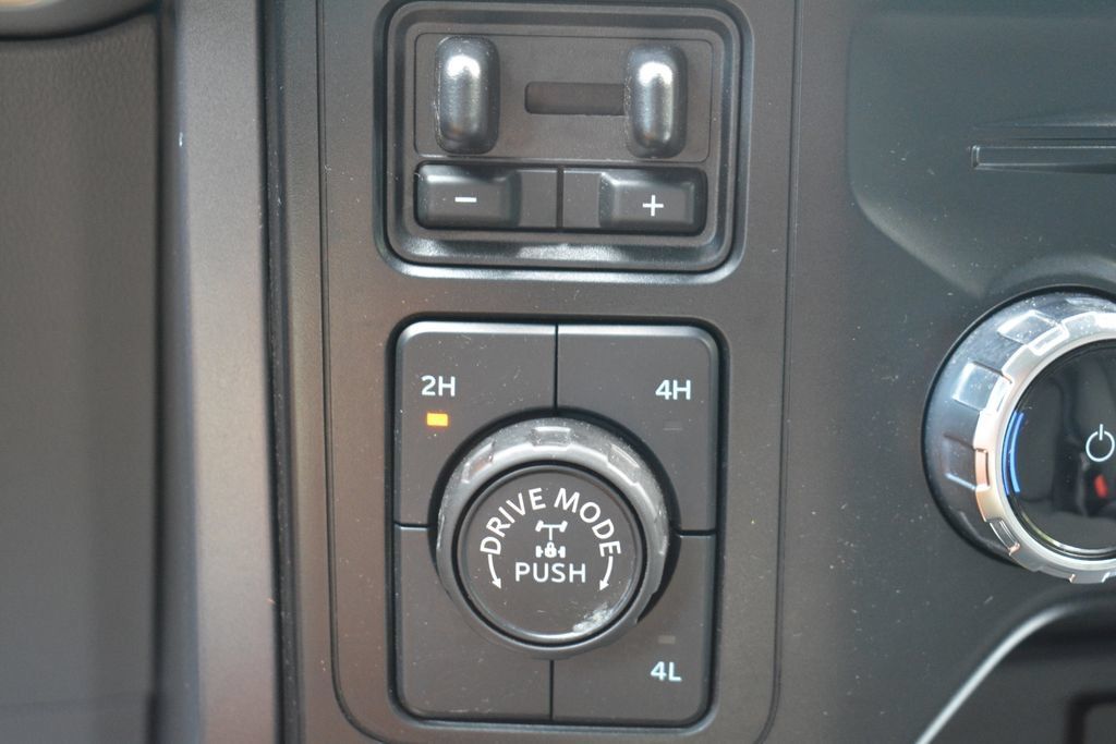 Used 2023 Ford F150 XLT w/ Equipment Group 302A High AWD/4WD image 19