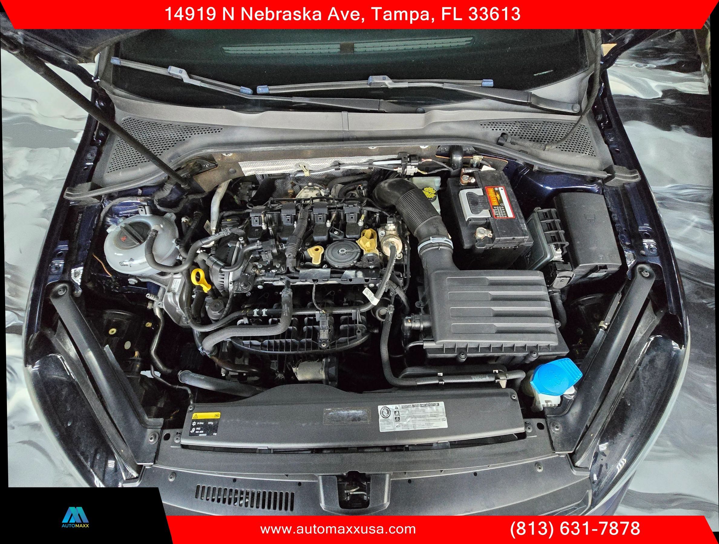 Used 2015 Volkswagen GTI S FWD image 35