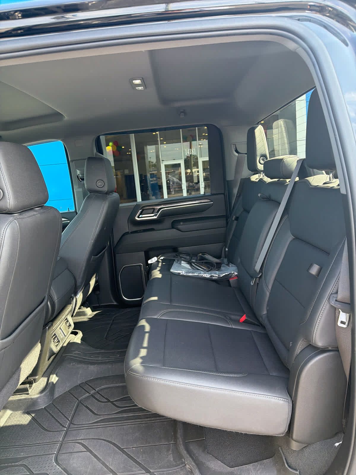 Used 2024 Chevrolet Silverado 2500 LTZ RWD image 16