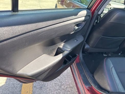 Used 2017 Toyota Camry SE image 25