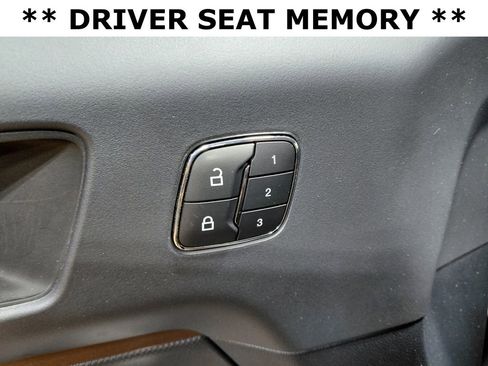Used 2024 Ford Bronco Sport Outer Banks w/ Tech Package AWD/4WD image 9