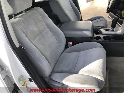 Used 2008 Toyota Sequoia SR5 image 24