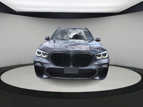 Used 2019 BMW X5 xDrive50i w/ M Sport Package AWD/4WD image 3