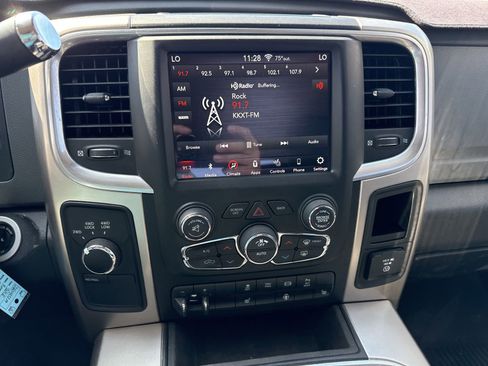 Used 2018 RAM 2500 Big Horn image 17