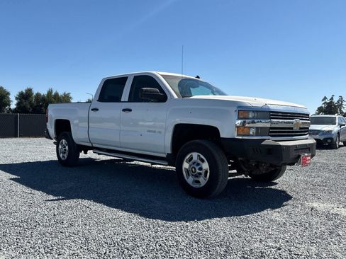 Used 2015 Chevrolet Silverado 2500 LT RWD image 10