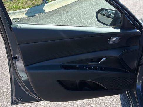 New 2026 Hyundai Elantra SE image 10