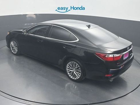 Used 2013 Lexus ES 350 w/ Luxury Pkg FWD image 23