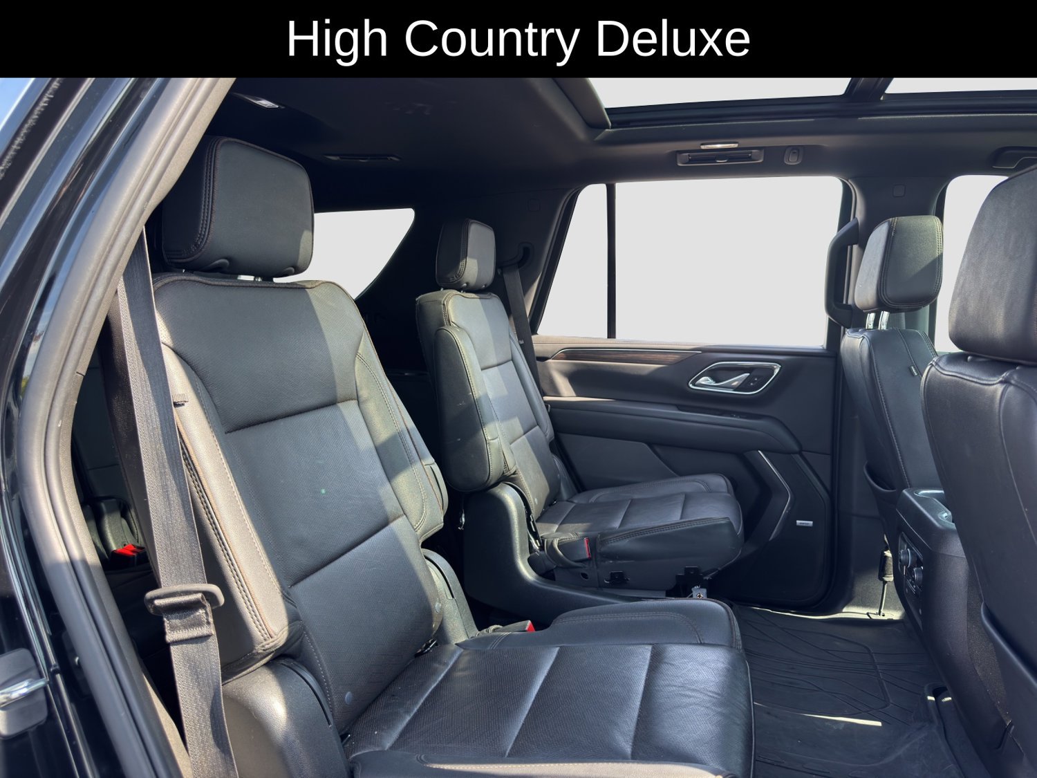 Used 2023 Chevrolet Tahoe High Country AWD/4WD image 18