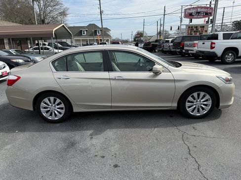 Used 2013 Honda Accord EX-L image 2