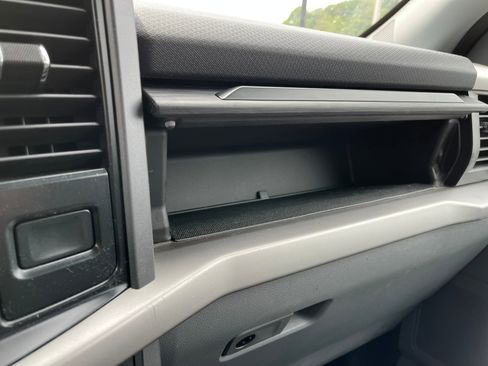 Certified 2022 Ford F150 XLT w/ Equipment Group 301A Mid image 41