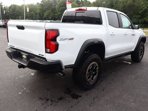 New 2025 Chevrolet Colorado ZR2 w/ Technology Package image 30