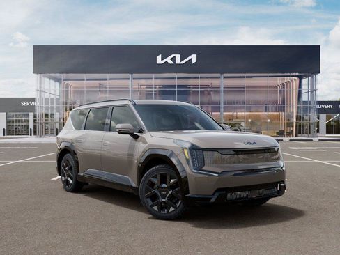 New 2026 Kia EV9 Land w/ Nightfall Edition Package AWD/4WD image 8