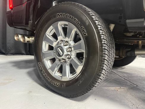 Used 2017 Ford F250 Platinum w/ Platinum Ultimate Package image 23