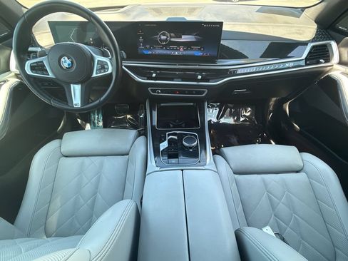 Used 2024 BMW X5 sDrive40i w/ M Sport Package RWD image 19