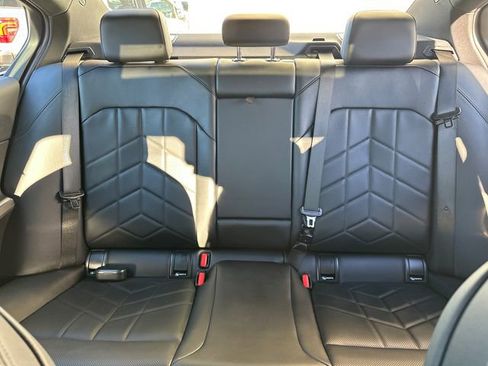 Used 2025 BMW 530i xDrive image 33