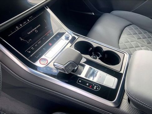 New 2026 Audi SQ7 Premium Plus AWD/4WD image 7