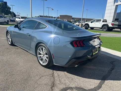 Used 2025 Ford Mustang GT Premium RWD image 7