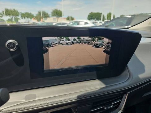 Used 2025 Buick Encore GX Preferred FWD image 14