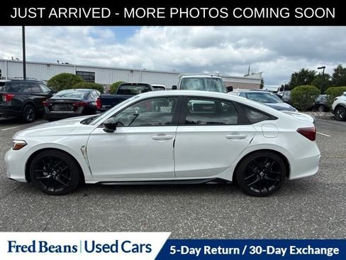 Used 2025 Honda Civic Sport image 4