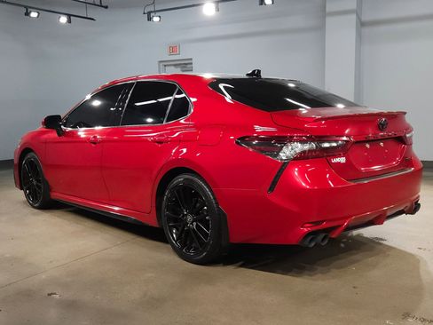Used 2024 Toyota Camry XSE FWD image 5