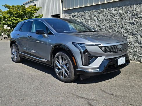 New 2026 Cadillac Optiq Luxury 2 AWD/4WD image 11
