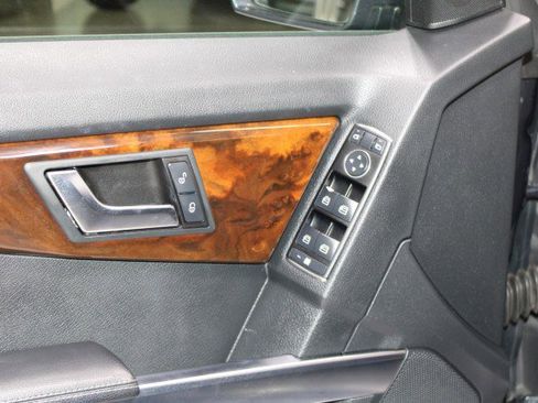 Used 2013 Mercedes-Benz GLK 350 2WD image 43