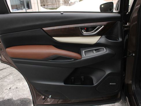 Used 2019 Subaru Ascent Touring w/ Popular Package #2 image 21