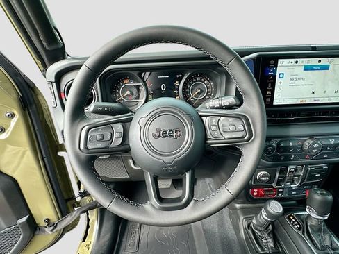 New 2026 Jeep Wrangler Unlimited Rubicon w/ Xtreme 35 Tire Package AWD/4WD image 8