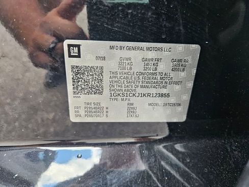 Used 2019 GMC Yukon Denali w/ Denali Ultimate Package RWD image 32