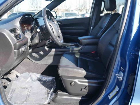 Certified 2025 Dodge Durango GT image 26