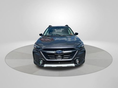 Certified 2025 Subaru Outback Limited image 2