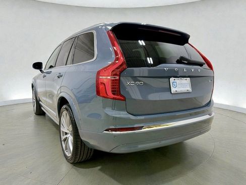 Used 2023 Volvo XC90 B6 Plus image 7