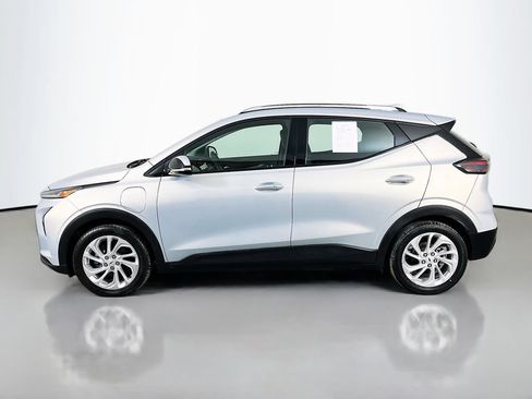 Used 2023 Chevrolet Bolt EUV LT w/ Driver Confidence Package FWD image 5