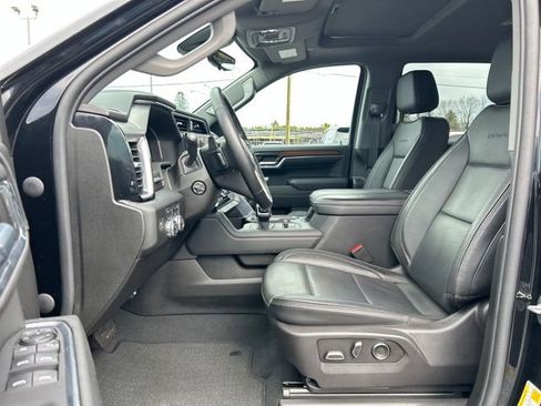 Used 2024 GMC Sierra 1500 Denali w/ Denali Reserve Package AWD/4WD image 32