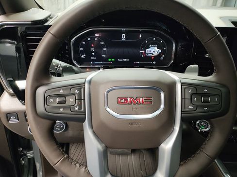 New 2026 GMC Sierra 1500 SLT w/ SLT Premium Plus Package image 29