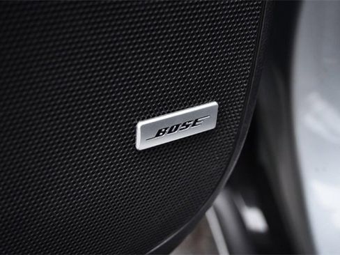 Used 2024 Buick Enclave Premium image 10