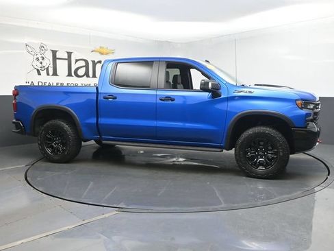 Used 2023 Chevrolet Silverado 1500 ZR2 w/ Technology Package AWD/4WD image 1