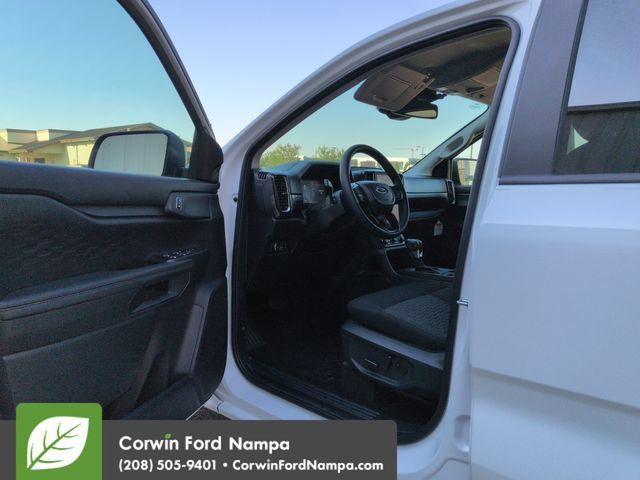 New 2026 Ford Ranger XLT w/ Equipment Group 301A High AWD/4WD image 9