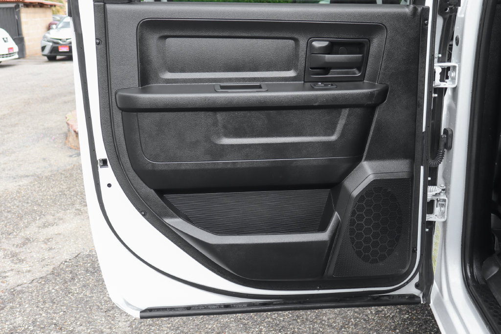 Used 2022 RAM 2500 Tradesman RWD image 36