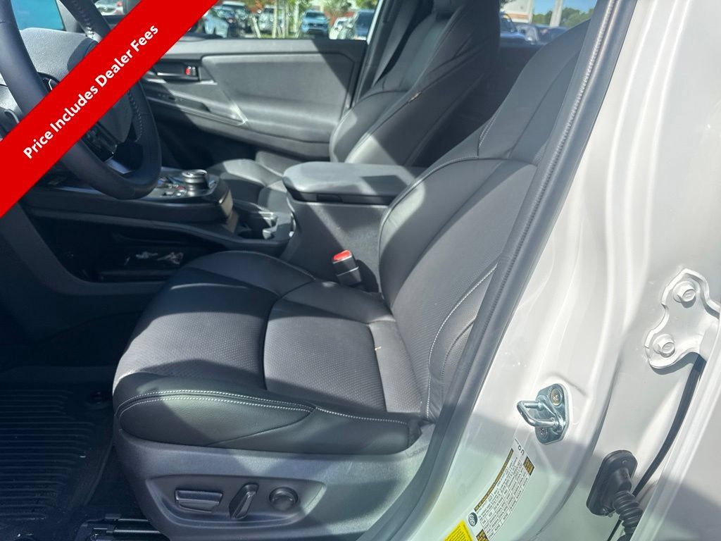 Used 2026 Toyota bZ FWD image 9