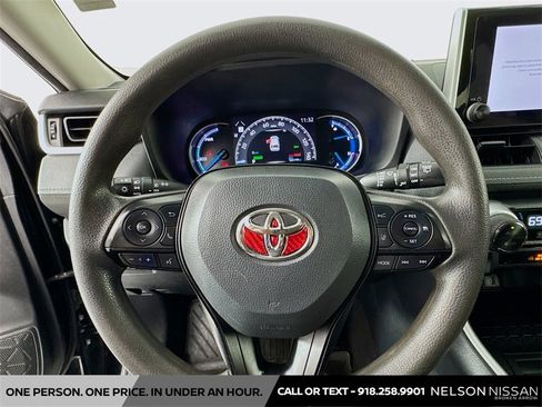 Used 2024 Toyota RAV4 AWD Hybrid image 11