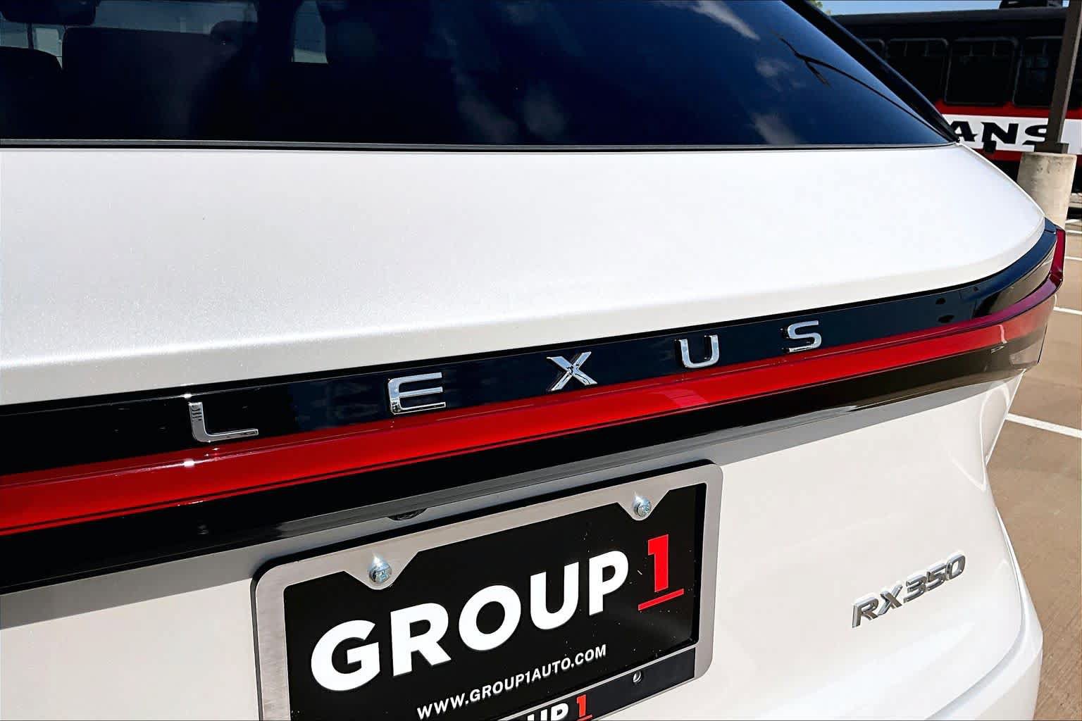 Used 2025 Lexus RX 350 Premium w/ Accessory Package (Z1) FWD image 31