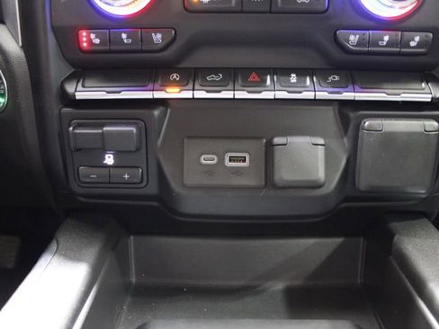 Used 2021 GMC Sierra 1500 SLT image 54