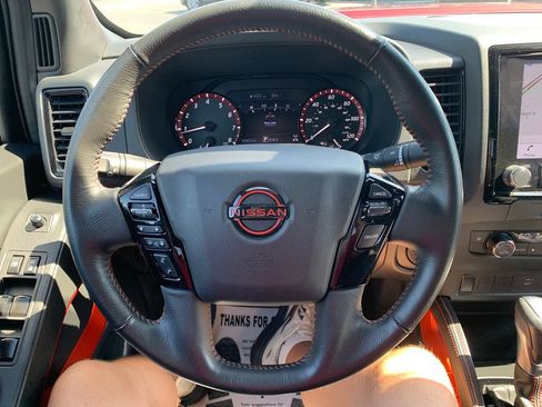 Used 2022 Nissan Frontier PRO-4X w/ Off-Road Protection Package AWD/4WD image 11