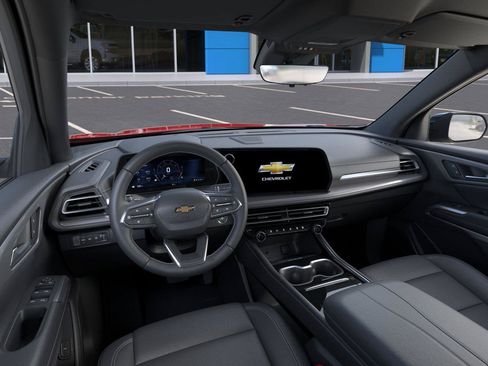 Used 2026 Chevrolet Traverse LT w/ Midnight/Sport Edition AWD/4WD image 15