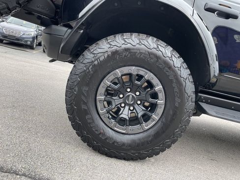 Used 2025 Ford Bronco Raptor AWD/4WD image 12