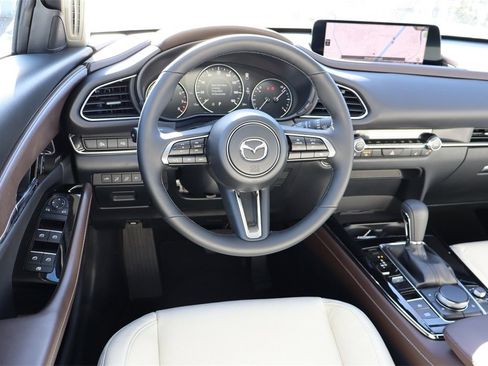 Certified 2025 MAZDA CX-30 2.5 Turbo w/ Premium Package image 5